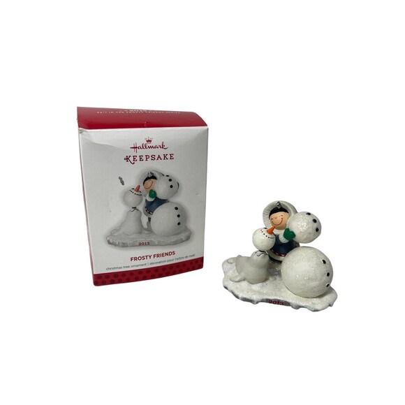 2013 Hallmark Frosty Friends 34th Series Eskimo & Seal Build Snowman EUC - Picture 2 of 15